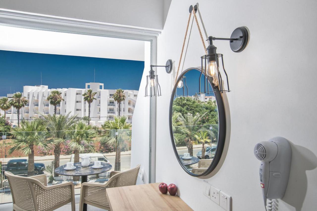 Bohemian Gardens Hotel 普罗塔拉斯 外观 照片