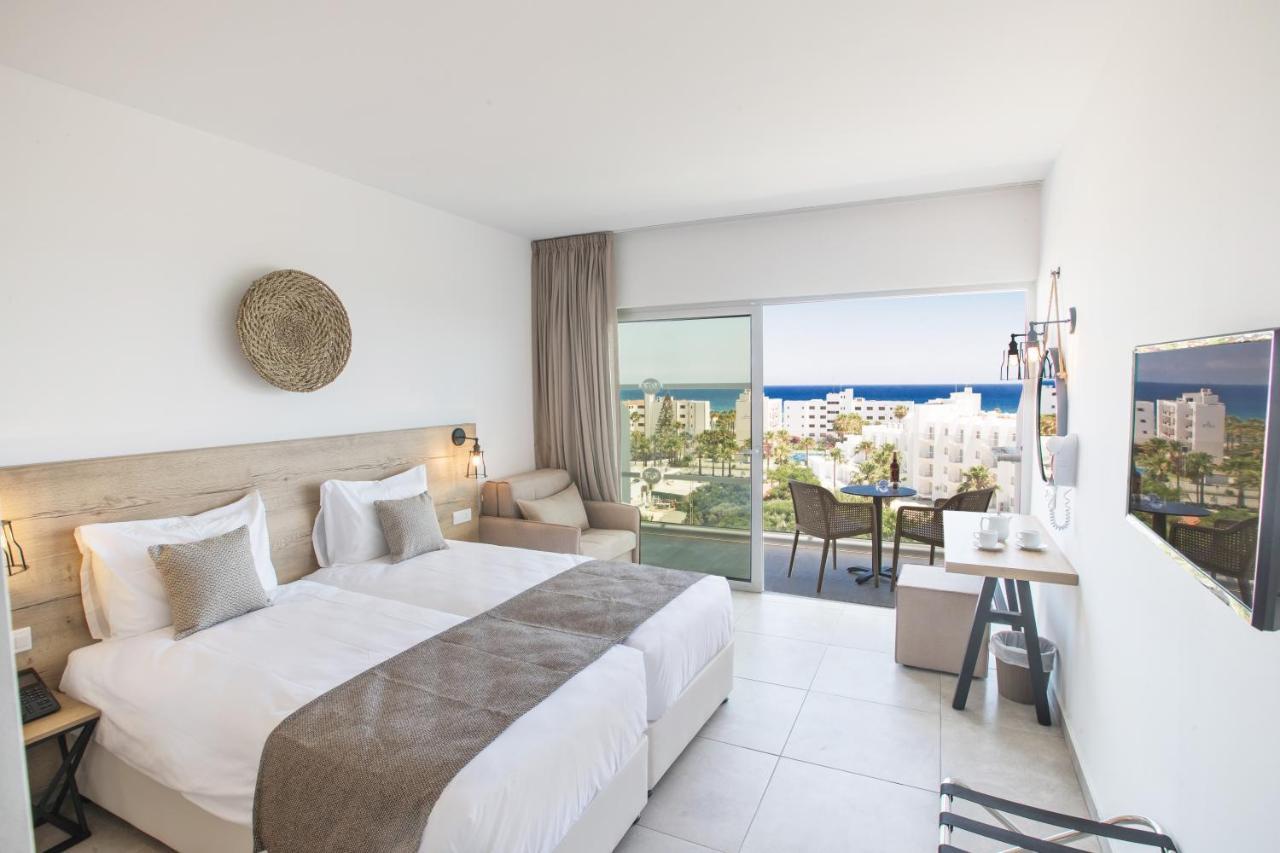 Bohemian Gardens Hotel 普罗塔拉斯 外观 照片