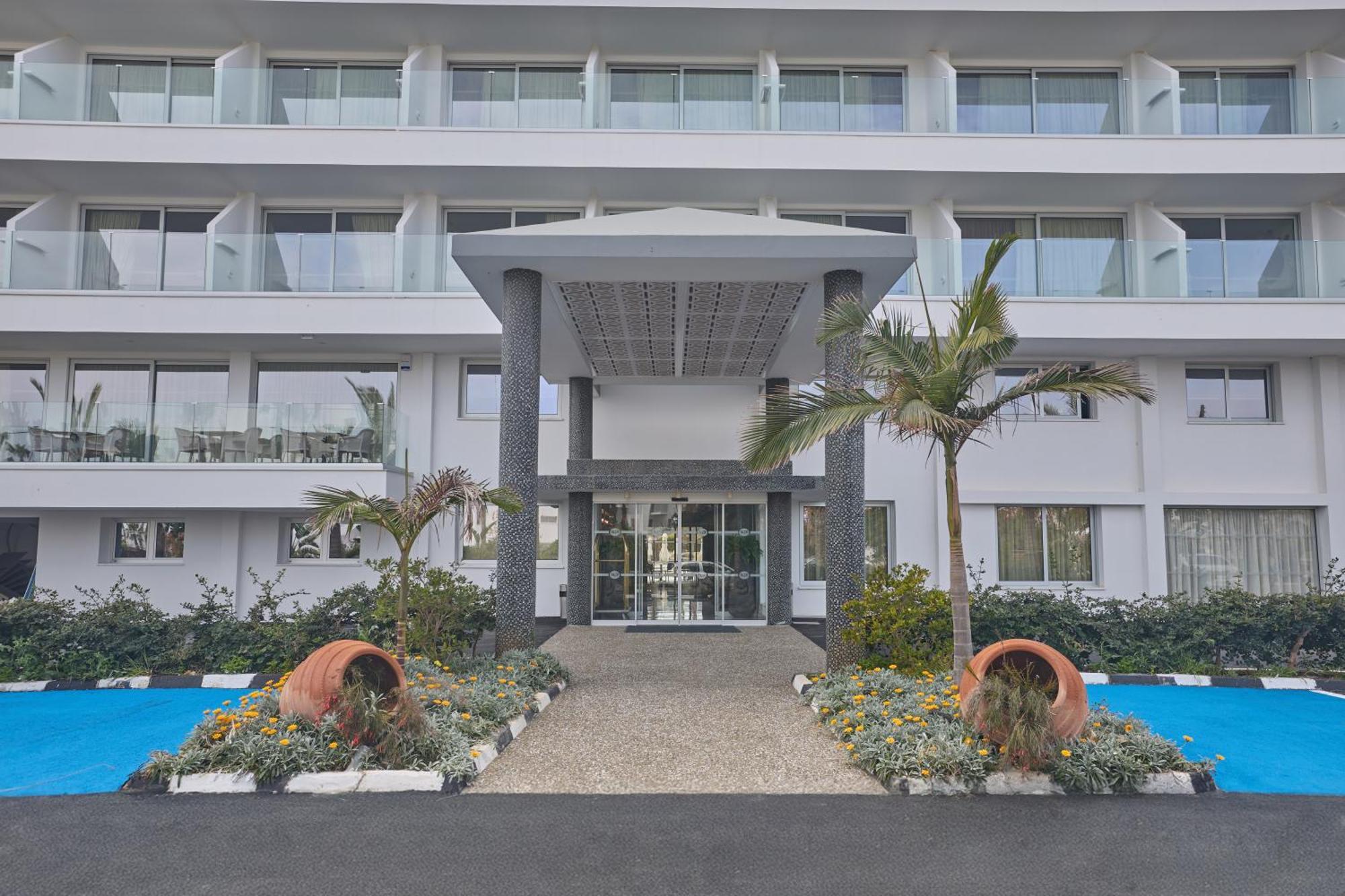 Bohemian Gardens Hotel 普罗塔拉斯 外观 照片